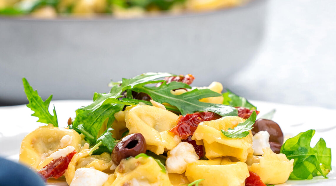 Tortellini Salat