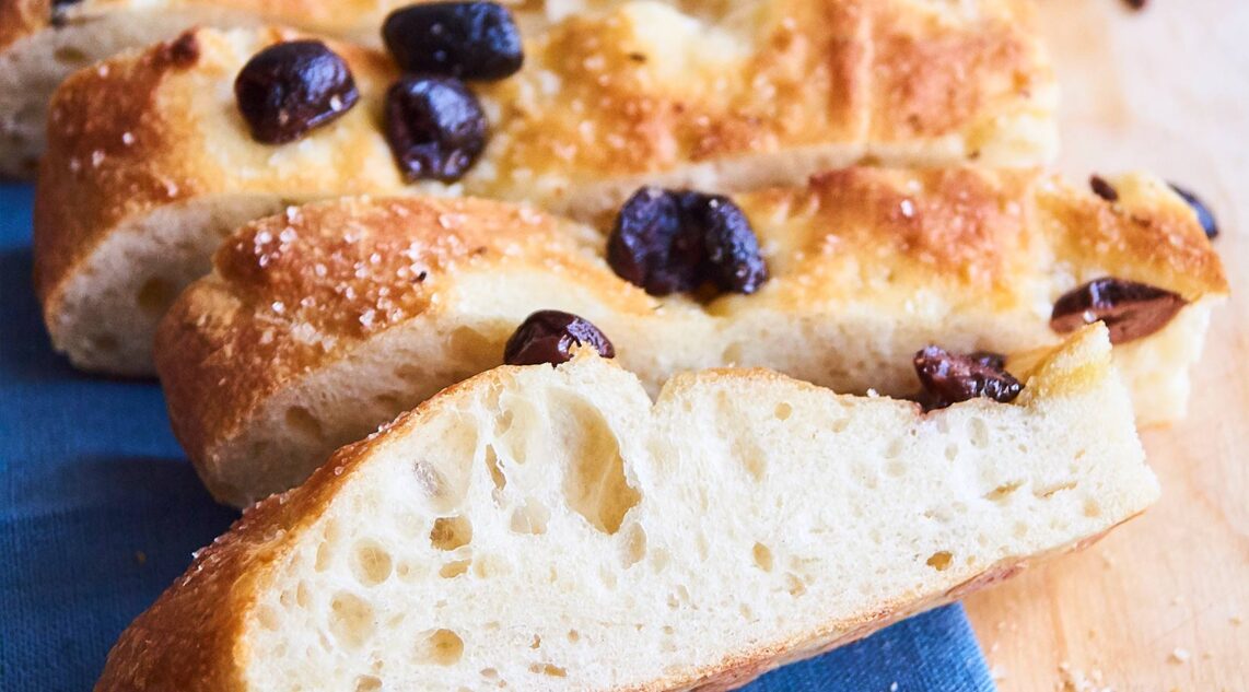 Focaccia mit Oliven