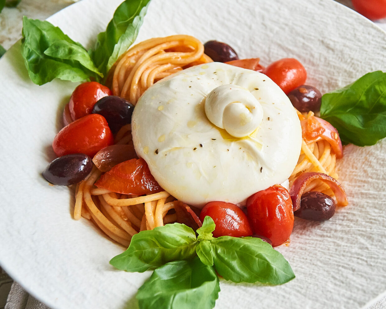 Spaghetti con Burrata