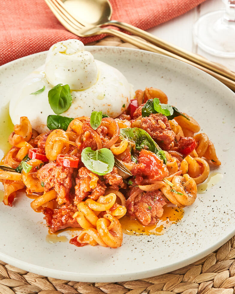 Pasta Salsiccia und Burrata – Rezept