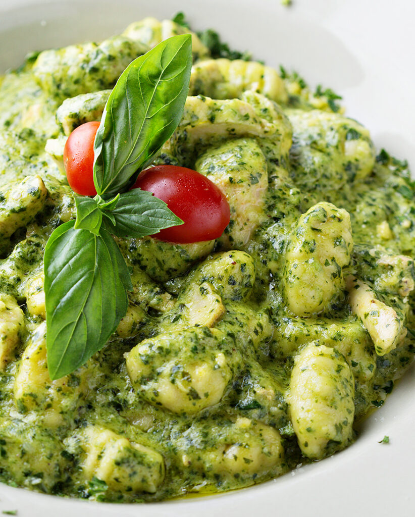 Gnocchi con Pesto