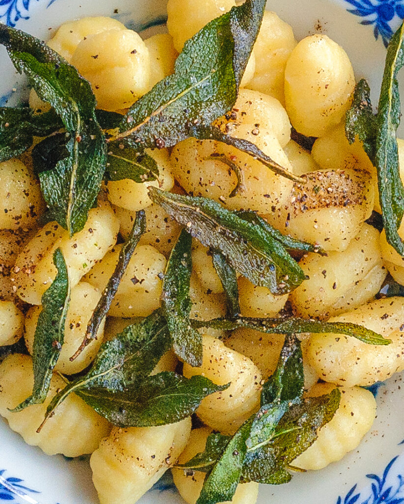 Gnocchi mit Salbei und Butter