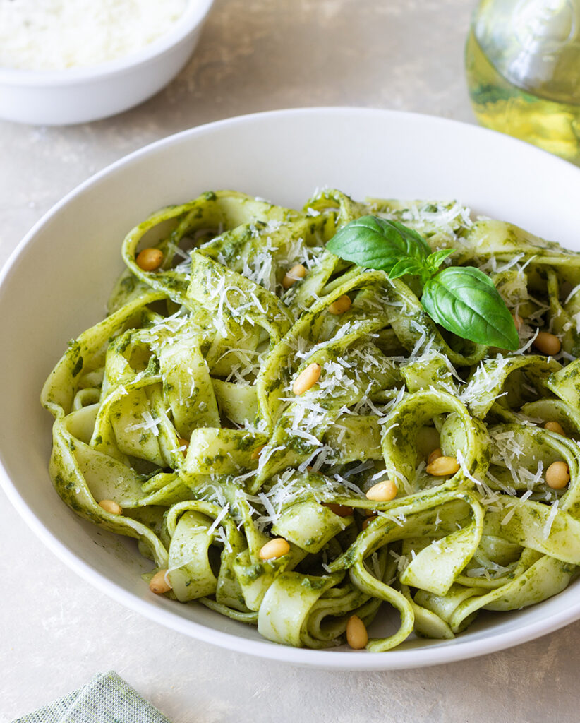 Tagliatelle mit Pesto Genovese