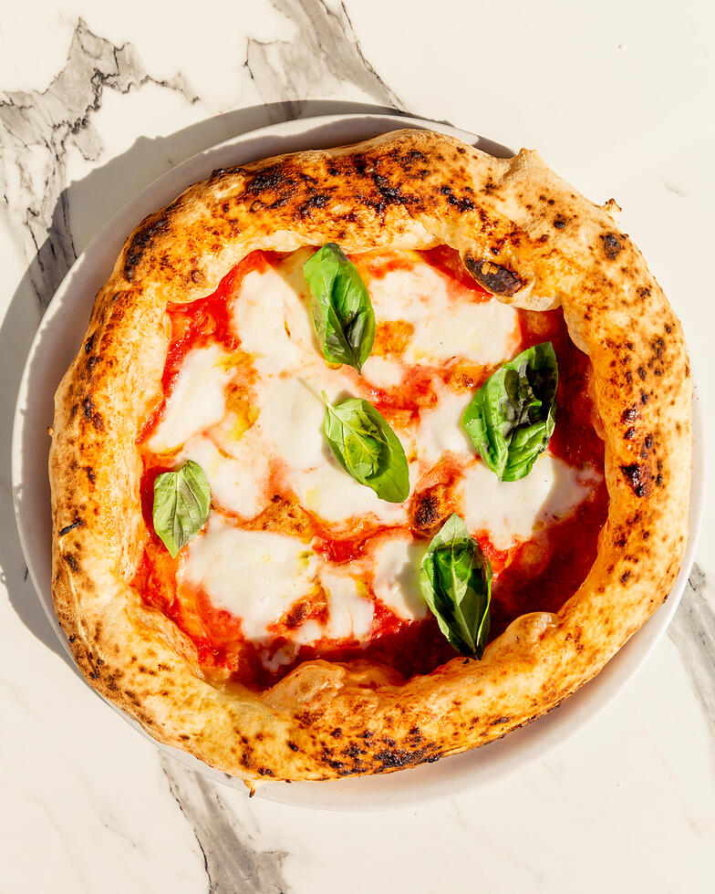 Pizza Margherita- original neapoletanisch