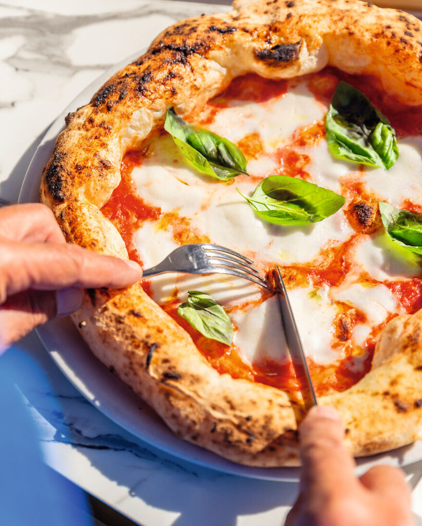 neapoletanische Pizza mit Übung selber machen