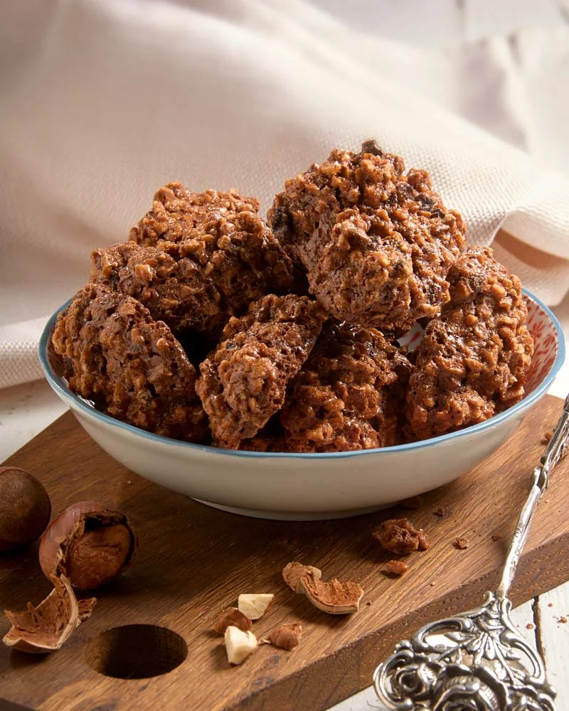 Brutti e buoni al cacao 